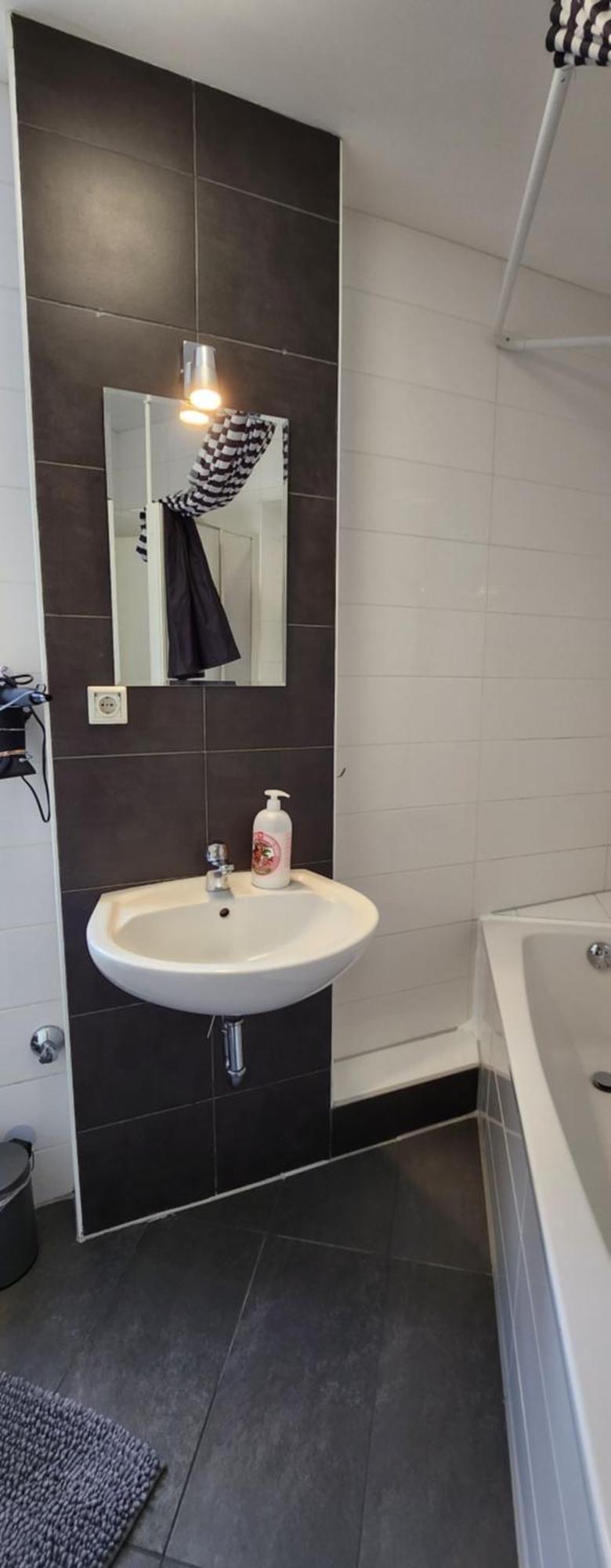 Elena Flat Orchidee Duisburg Zentrum Eksteriør billede