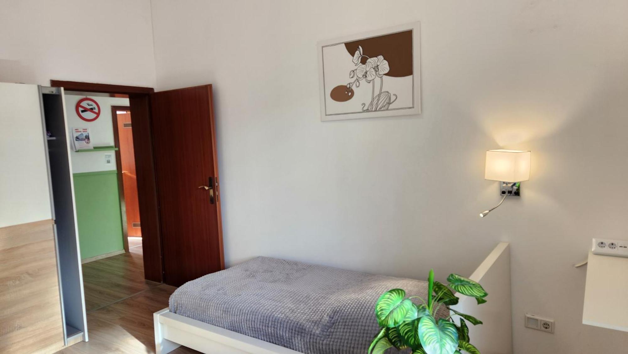 Elena Flat Orchidee Duisburg Zentrum Eksteriør billede
